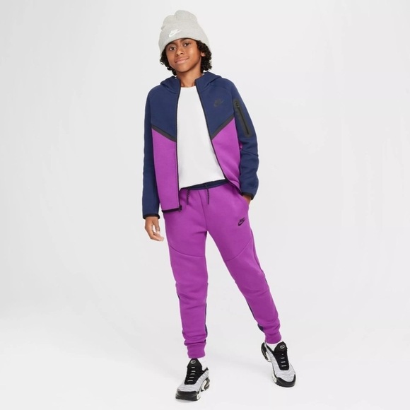 Kids Nike Tech Fleece Bold Berry Pants Size L. NWT! - Picture 2 of 8